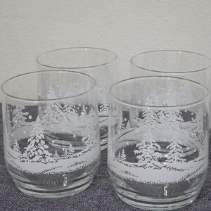 Vintage Frosty Pines Winter Wonderland Glass 4 Tumbler Set Old Fashioned Rocks